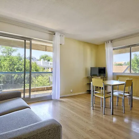 Apartment Arcachon: T2 Acces Prive Plage, Balcon, Parking - Fr-1-433-19 *