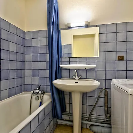 Arcachon: T2 Acces Prive Plage, Balcon, Parking - Fr-1-433-19 Lägenhet Arcachon